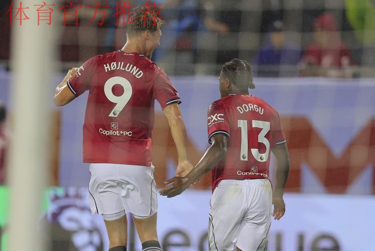 芒特vs伯恩茅斯全场数据:出场69min,xGxA均0.1,关键传球3 芒特vs伯恩茅斯全场数据:出场69min,xGxA均0.1,关键传球3